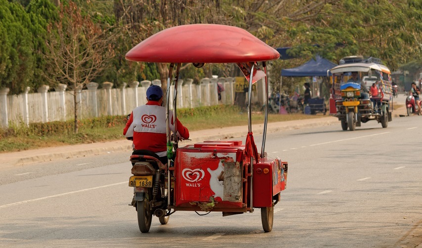 sidecar au laos - Uralistan